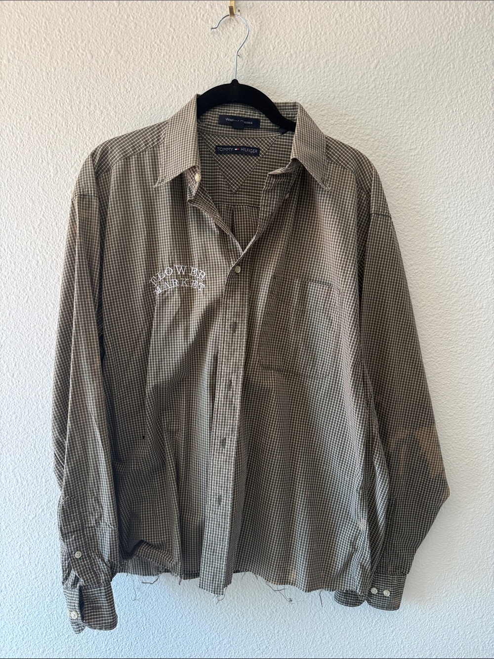 Tommy Hilfiger Men’s Brown & Cream Micro-Check Button-Down Shirt